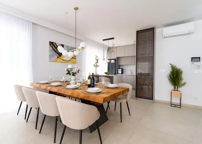 Ferienvilla Mirakul Mit Privatem Pool By Interhome בית נופש *
