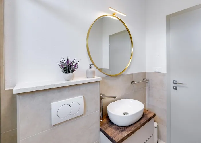 Ferienvilla Mirakul Mit Privatem Pool By Interhome Holiday home Omisalj