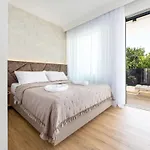 Dom wakacyjny Ferienvilla Mirakul Mit Privatem Pool By Interhome Omišalj