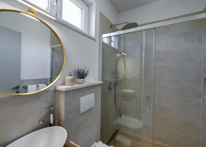 Сasa de vacaciones Ferienvilla Mirakul Mit Privatem Pool By Interhome Omišalj