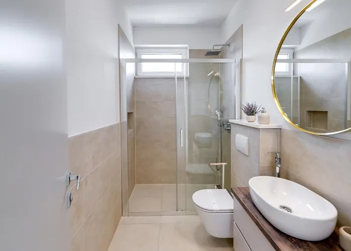 Сasa de vacaciones Ferienvilla Mirakul Mit Privatem Pool By Interhome Omišalj